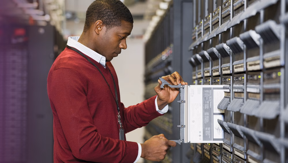 ¿Cuánto gana un técnico en redes?