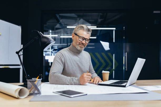 ¿Qué hace un arquitecto senior?