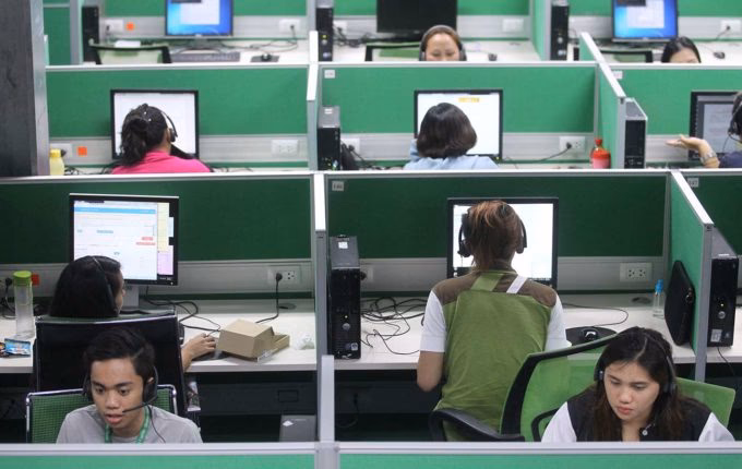 What is workforce call center?