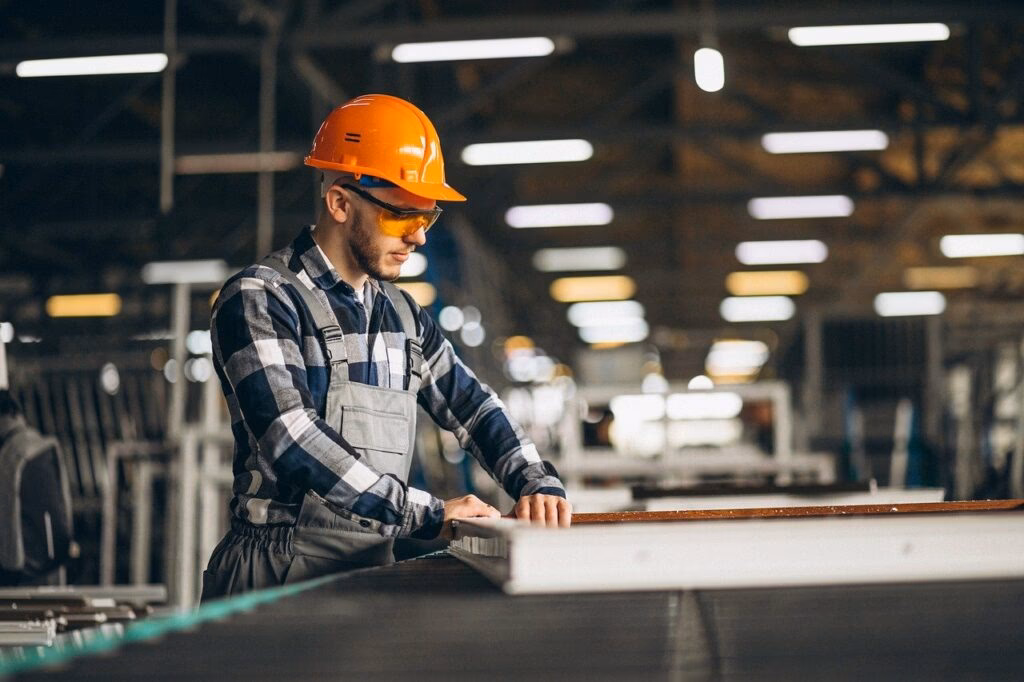 ¿Cuánto gana un diseñador industrial en Canadá?