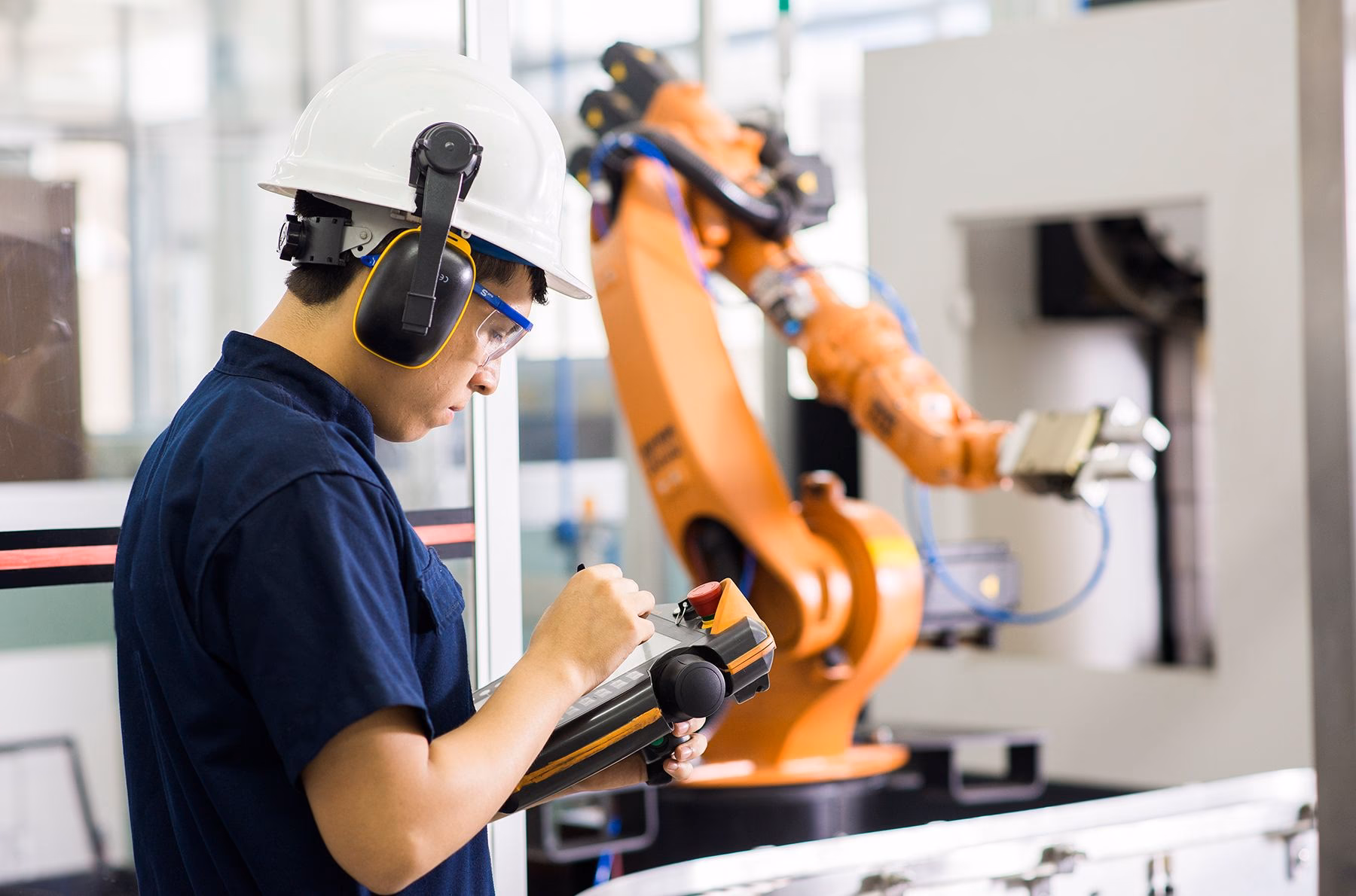 ¿Cuánto gana un mecatrónico?