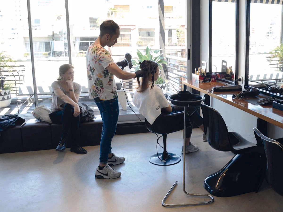 ¿Cuánto gana un Peluquero en Argentina en 2025?