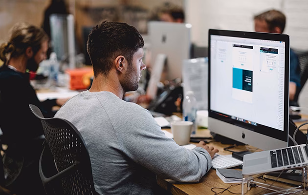 What does a redactor do?