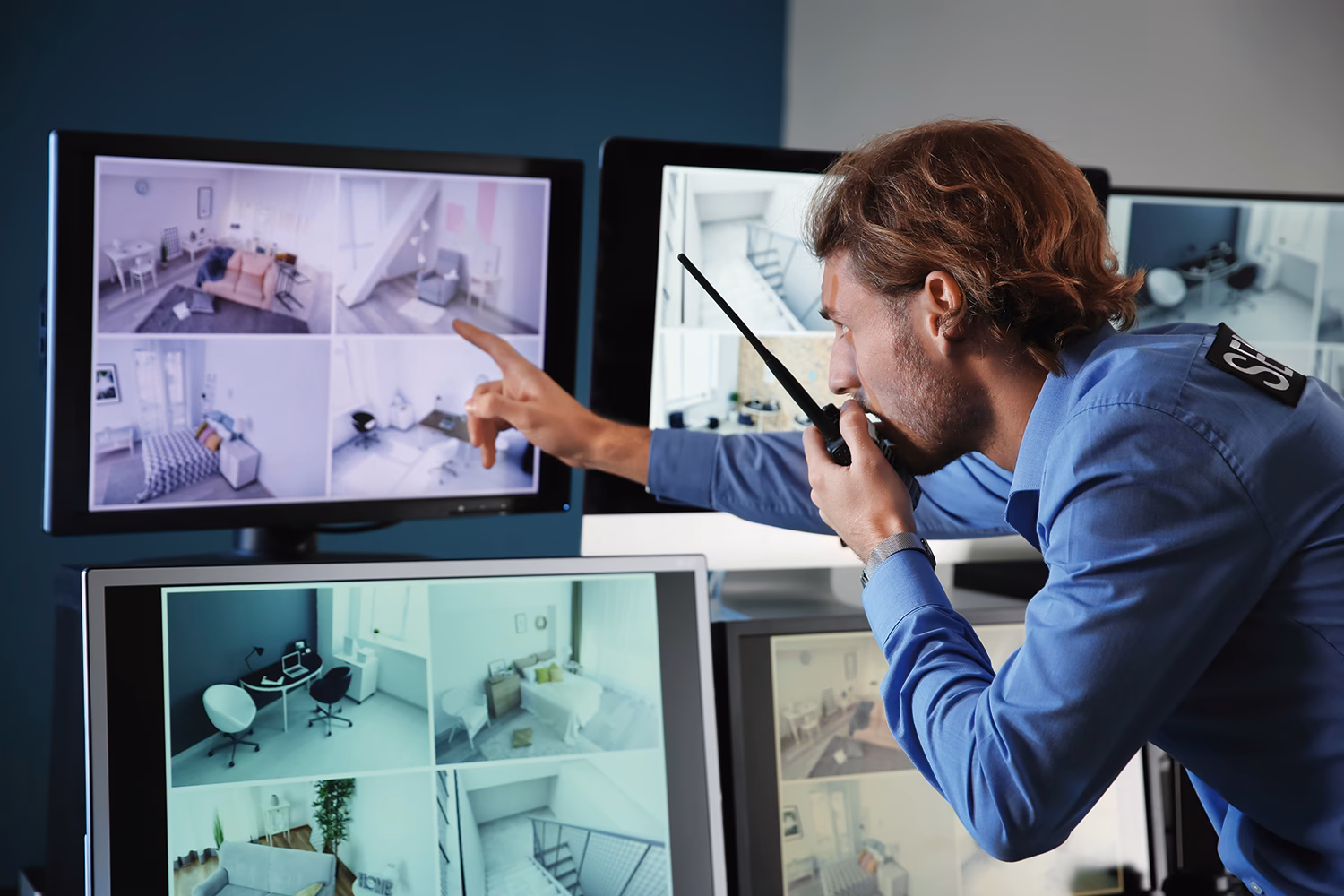 ¿Quién puede ver las cámaras de seguridad en el trabajo?