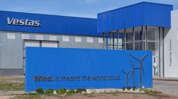 Why is Vestas losing money?