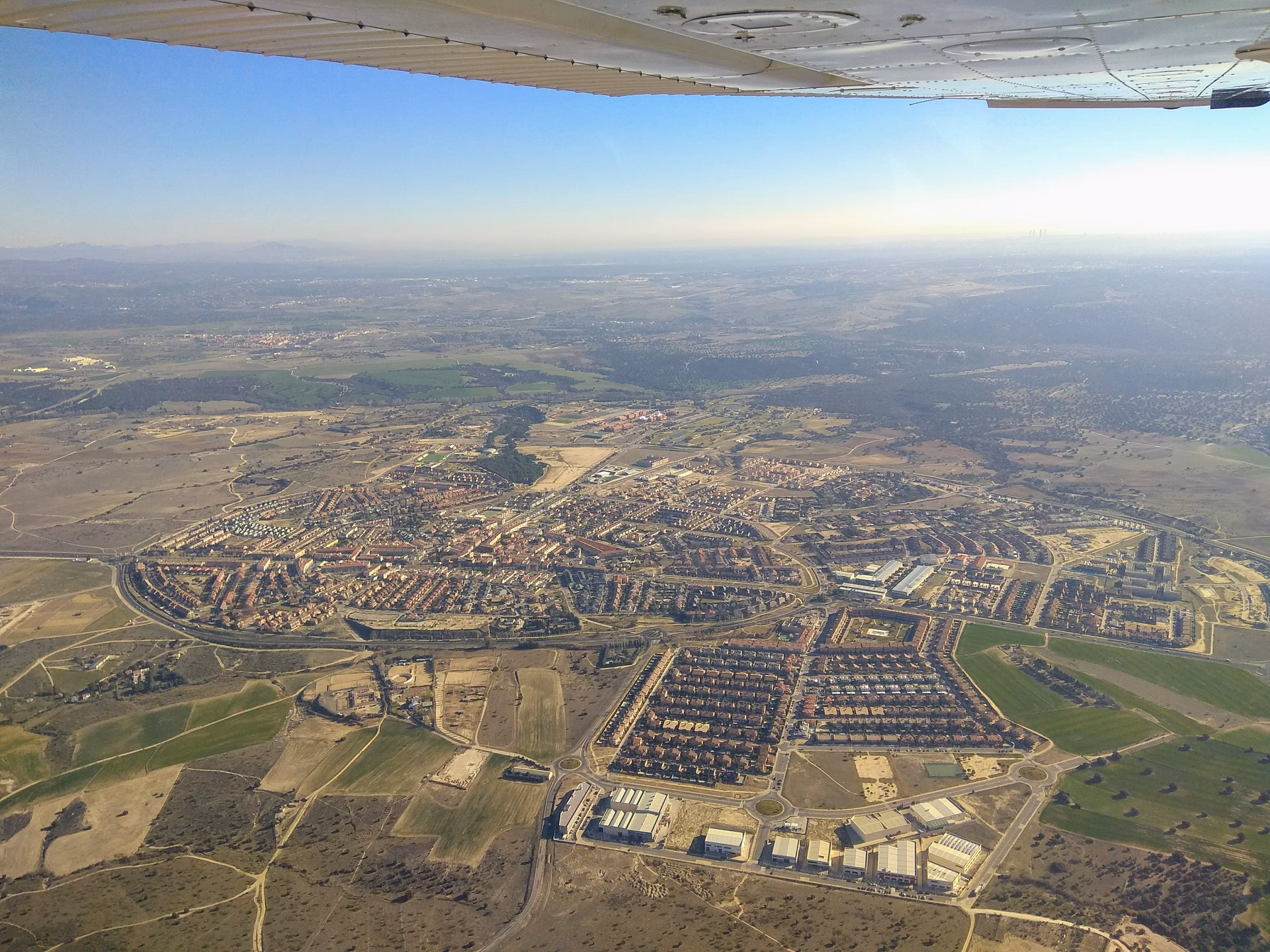 ¿Quién vive en Villanueva de la Cañada?